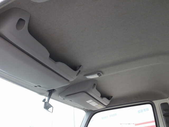 日野デュトロ平ボディ小型（2t・3t）[写真33]