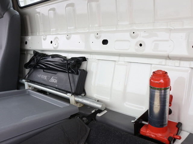 日野デュトロ平ボディ小型（2t・3t）[写真34]