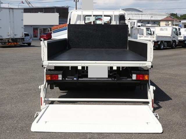 日野デュトロ平ボディ小型（2t・3t）[写真11]
