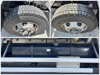 いすゞフォワードアルミウイング中型（4t）[写真24]