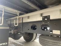 いすゞフォワードアルミウイング中型（4t）[写真13]