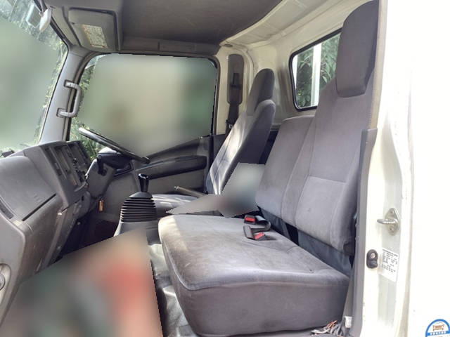 いすゞエルフ平ボディ小型（2t・3t）[写真13]