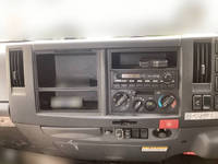 いすゞエルフ平ボディ小型（2t・3t）[写真15]