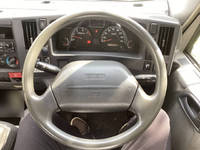 いすゞエルフ平ボディ小型（2t・3t）[写真16]