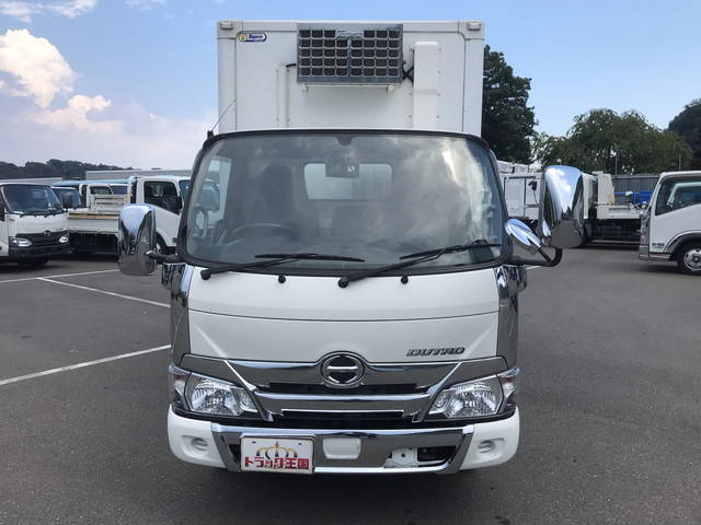 日野デュトロ冷凍車（冷蔵車）小型（2t・3t）[写真08]