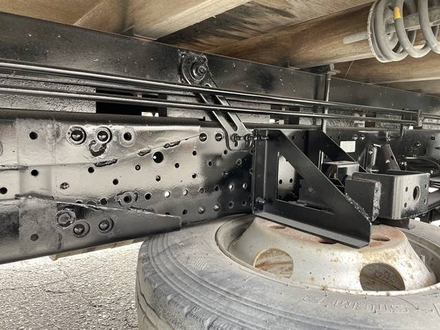 いすゞエルフクレーン4段小型（2t・3t）[写真24]