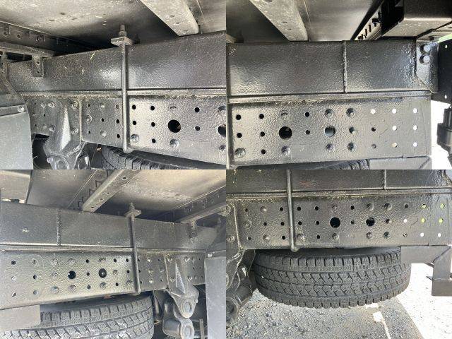 三菱キャンターアルミバン小型（2t・3t）[写真16]