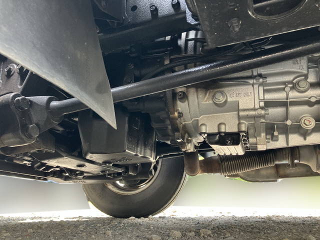 三菱キャンターアルミバン小型（2t・3t）[写真17]