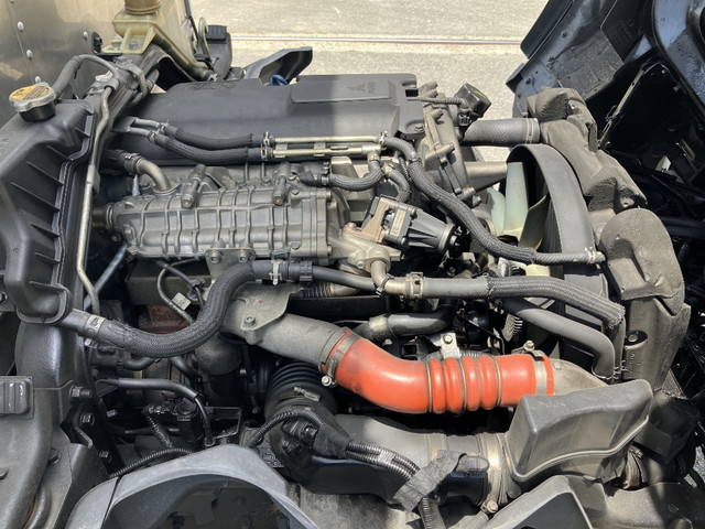 三菱キャンターアルミバン小型（2t・3t）[写真21]