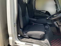 三菱キャンターアルミバン小型（2t・3t）[写真27]