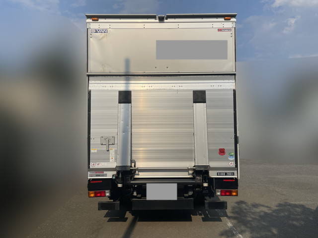 三菱ふそうキャンターアルミバン小型（2t・3t）[写真10]