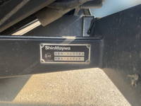 三菱ふそうキャンターアルミバン小型（2t・3t）[写真17]