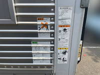 三菱ふそうキャンターアルミバン小型（2t・3t）[写真18]