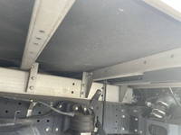 三菱ふそうキャンターアルミバン小型（2t・3t）[写真22]