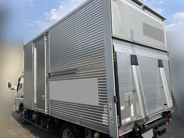 三菱ふそうキャンターアルミバン小型（2t・3t）[写真04]