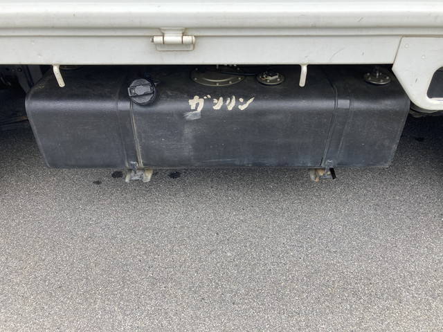日産アトラス平ボディ小型（2t・3t）[写真17]