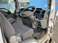 日産アトラス平ボディ小型（2t・3t）[写真26]