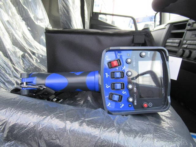 三菱ふそうファイタークレーン4段増トン（6t・8t）[写真21]