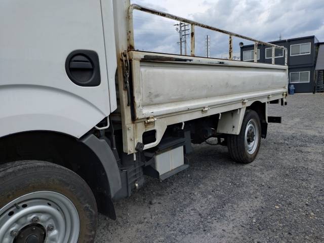 日産アトラス平ボディ小型（2t・3t）[写真16]