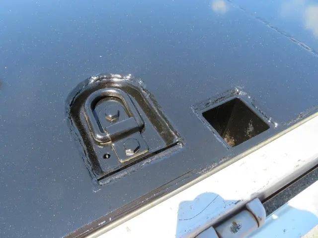 いすゞフォワードアルミブロック中型（4t）[写真27]