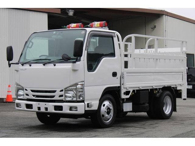 いすゞエルフ平ボディ小型（2t・3t）[写真03]