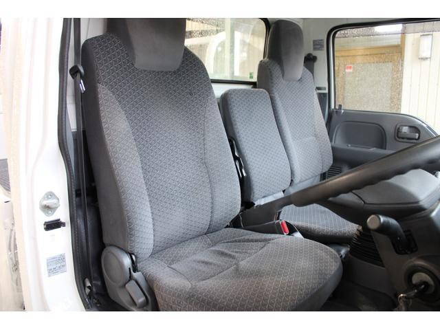 いすゞエルフ平ボディ小型（2t・3t）[写真34]