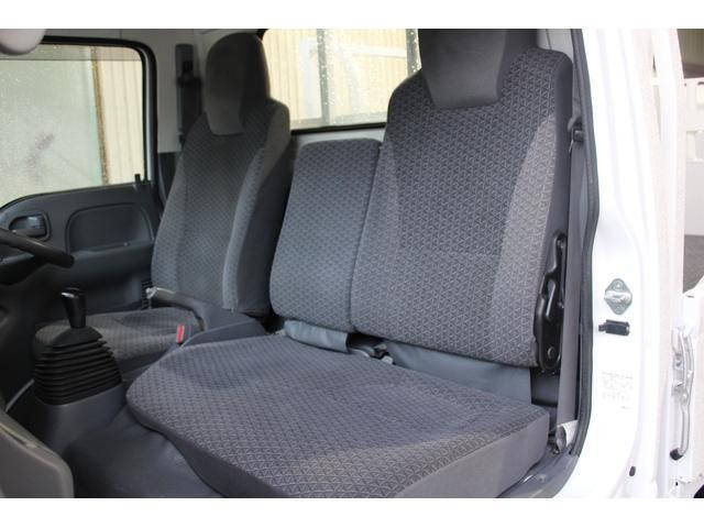 いすゞエルフ平ボディ小型（2t・3t）[写真38]