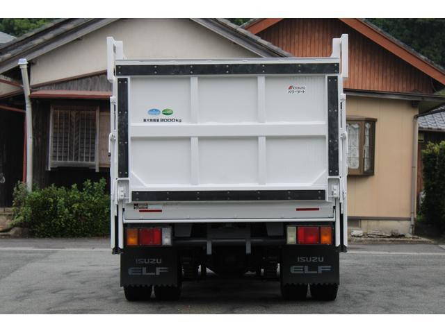 いすゞエルフ平ボディ小型（2t・3t）[写真06]