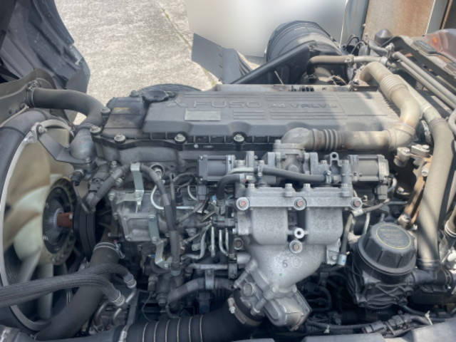 三菱ふそうファイター平ボディ中型（4t）[写真22]