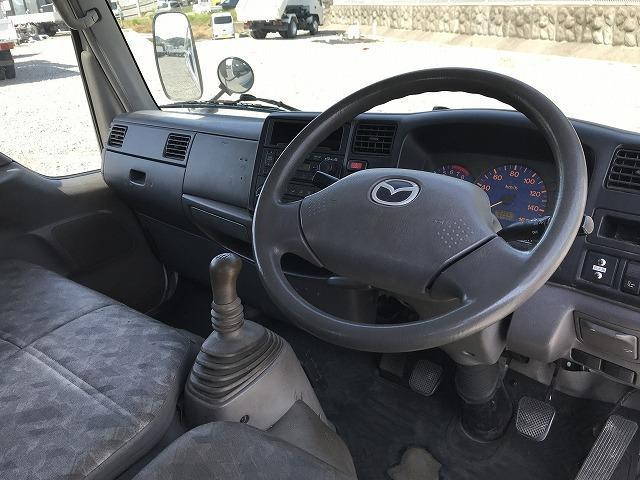 マツダタイタンダッシュダブルキャブ（Wキャブ）小型（2t・3t）[写真26]