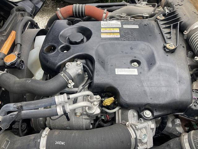 いすゞエルフ平ボディ小型（2t・3t）[写真21]