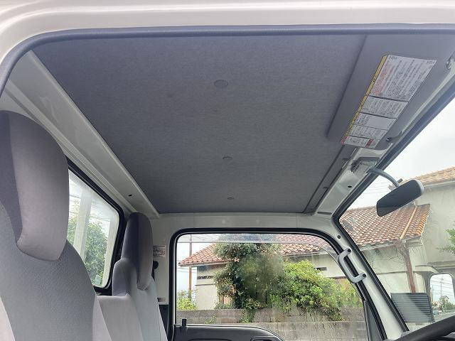 いすゞエルフ平ボディ小型（2t・3t）[写真30]