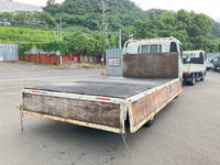 いすゞエルフ平ボディ小型（2t・3t）[写真11]