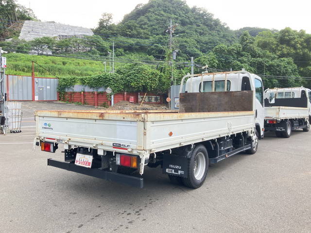 いすゞエルフ平ボディ小型（2t・3t）[写真02]