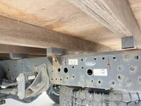 いすゞエルフ平ボディ小型（2t・3t）[写真21]