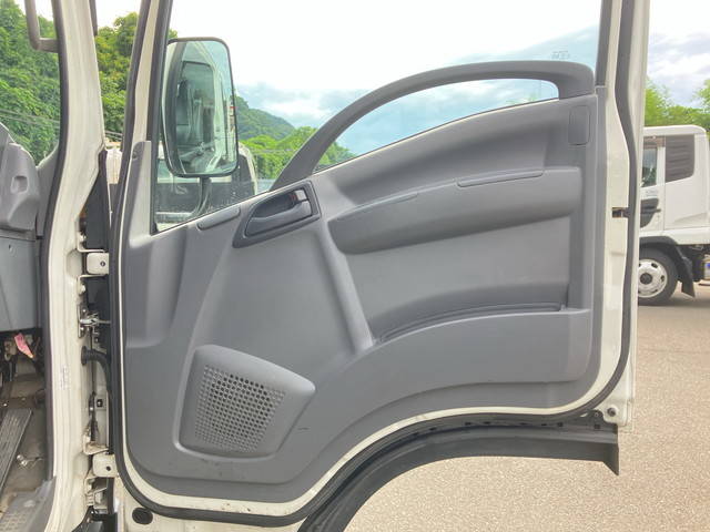 いすゞエルフ平ボディ小型（2t・3t）[写真29]