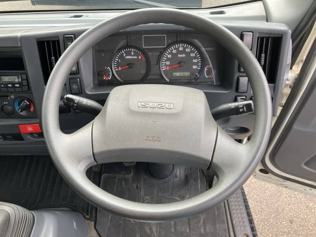 いすゞエルフ平ボディ小型（2t・3t）[写真36]