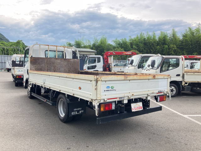 いすゞエルフ平ボディ小型（2t・3t）[写真04]