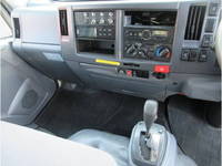 いすゞエルフ冷凍車（冷蔵車）小型（2t・3t）[写真11]