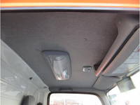 いすゞエルフ冷凍車（冷蔵車）小型（2t・3t）[写真14]