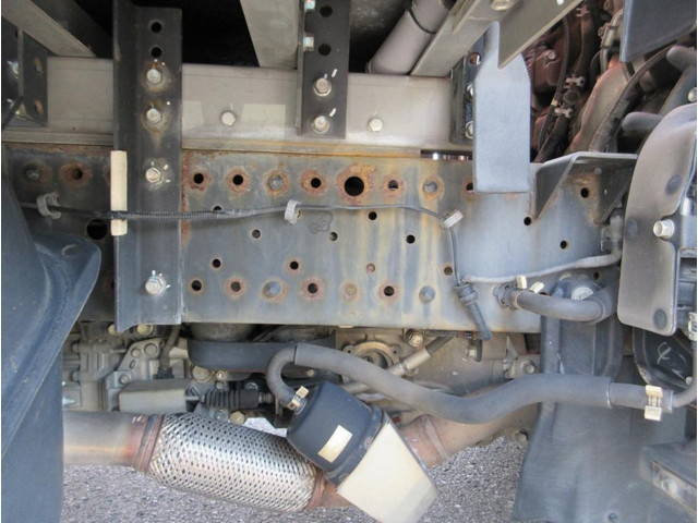 いすゞエルフ冷凍車（冷蔵車）小型（2t・3t）[写真28]