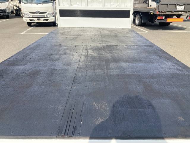 日野デュトロ平ボディ小型（2t・3t）[写真11]