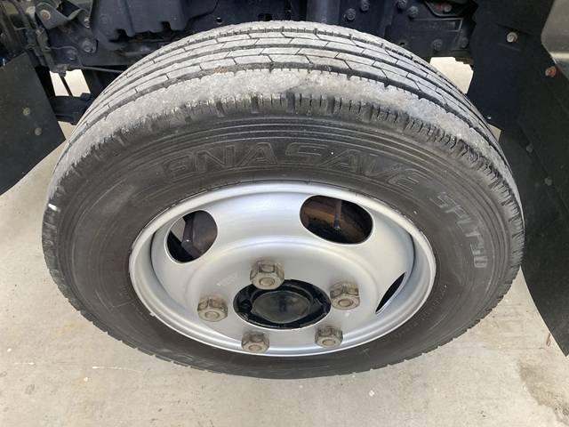 三菱ふそうキャンター平ボディ小型（2t・3t）[写真14]