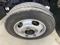 三菱ふそうキャンター平ボディ小型（2t・3t）[写真14]