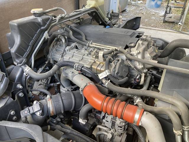 三菱ふそうキャンター平ボディ小型（2t・3t）[写真22]