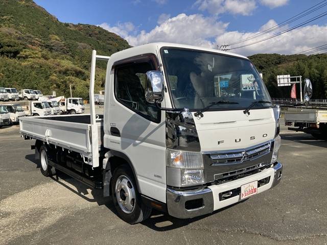 三菱ふそうキャンター平ボディ小型（2t・3t）[写真03]