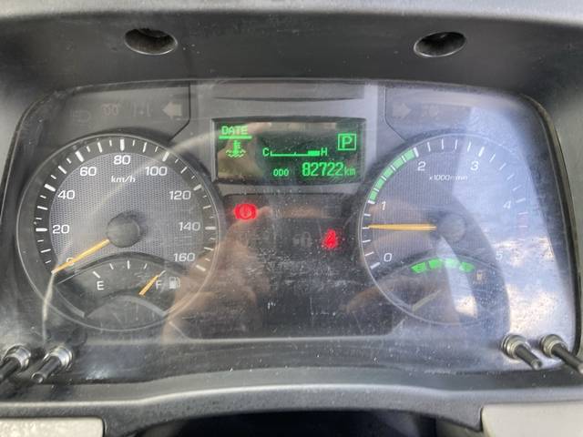 三菱ふそうキャンター平ボディ小型（2t・3t）[写真36]