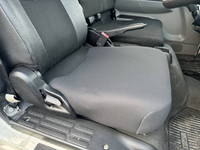 三菱ふそうキャンターアルミバン小型（2t・3t）[写真29]