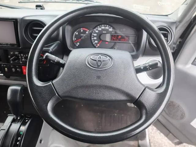 トヨタダイナアルミブロック小型（2t・3t）[写真26]