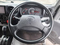 トヨタダイナアルミブロック小型（2t・3t）[写真26]